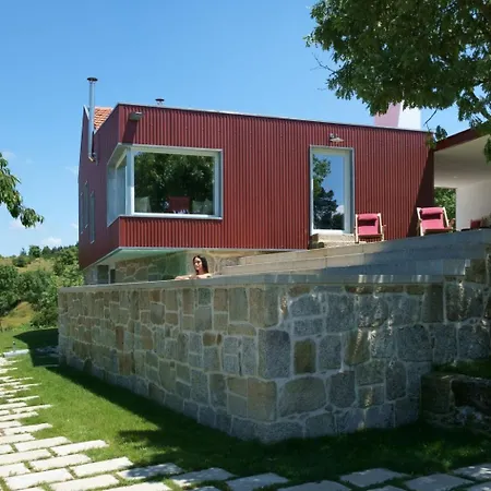 Prázdninový dům Ganzes Haus In Soeiro Do Chao Mit Privatem Pool Und Blick Ins Gruene By Interhome Fornos de Algodres