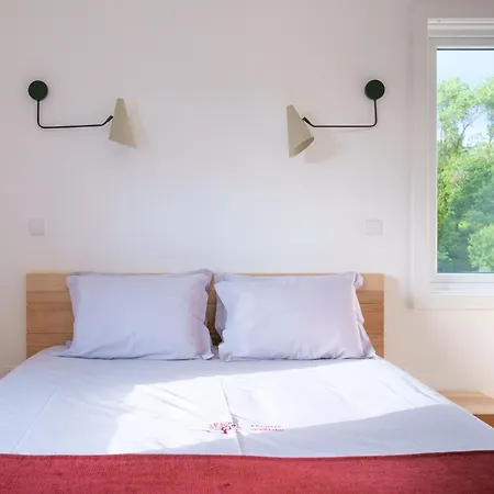 Ganzes Haus In Soeiro Do Chao Mit Privatem Pool Und Blick Ins Gruene By Interhome